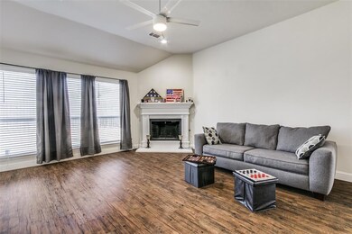 1713 Glendora Ct, Denton, TX 76210 - photo 6