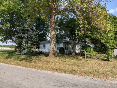 102 S Adams St, Philo, IL 61864 - photo 2