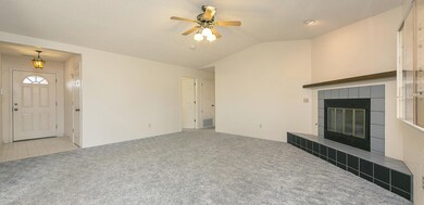 003_Living Room