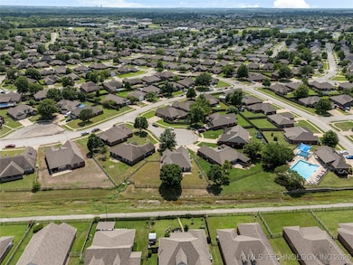 9005 N 154th East Ct, Owasso, OK 74055 - photo 6
