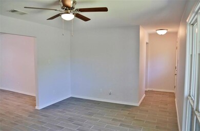 914 N Morris St, Gainesville, TX 76240 - photo 3