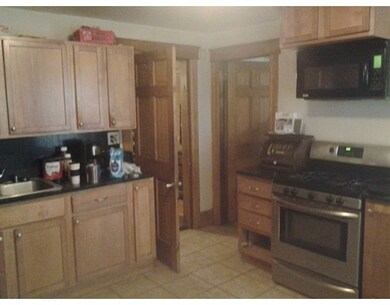 192 Beacon St, Worcester, MA 01610 - photo 2