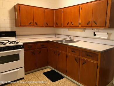 kitchen 6 chesnut good