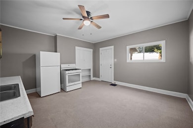 118 15th St unit 1, Beaver Falls, PA 15010 - photo 6