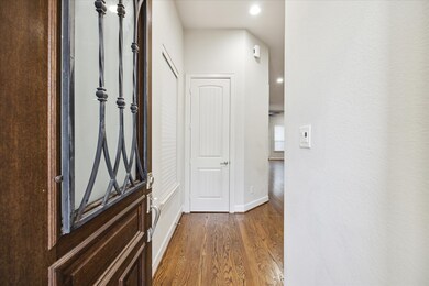 905 Judiway St, Houston, TX 77018 - photo 2