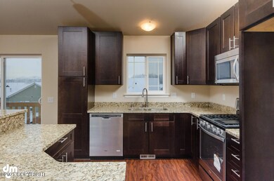 5504 Big Bend Loop Anchorage-large-018-K