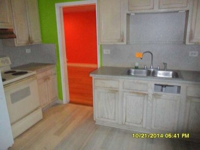 4423 Emerson Ct, Schiller Park, IL 60176 - photo 4