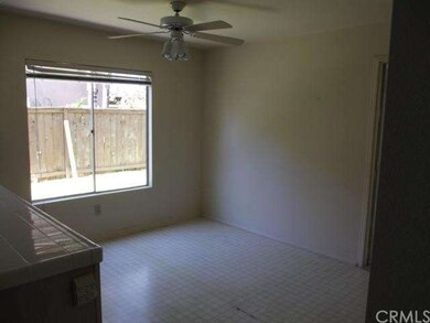 Kitchen dining area
