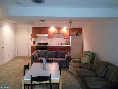 655 Kenney Ln, Brookhaven, PA 19015 - photo 6