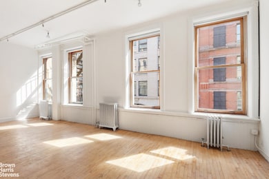 106 Spring St unit 3S, New York, NY 10012 - photo 3