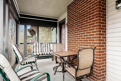 RELAZING FRONT SCREEN PORCH