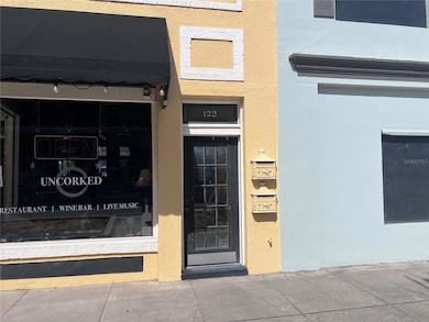 122 N Bay St unit B, Eustis, FL 32726 - photo 2