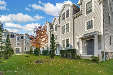 115 Colonial Rd unit 35, Stamford, CT 06906 - photo 3