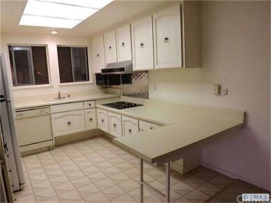 Dishwasher and Microwave in Kitchen