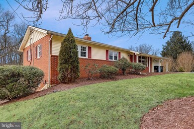 16110 Julie Ln, Laurel, MD 20707 - photo 2