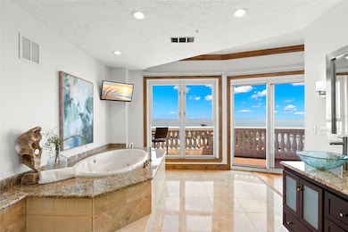 288 Beach Dr NE unit PH2A, Saint Petersburg, FL 33701 - photo 6