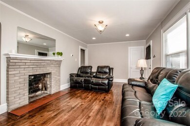 635 Hartness Rd, Statesville, NC 28677 - photo 6