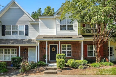 8130 Rudolph Rd, Charlotte, NC 28216 - photo 2