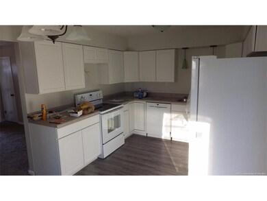 11 Brookview Dr, New Albany, IN 47150 - photo 3