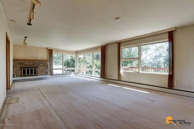 1576 Coffey Ln, Anchorage, AK 99501 - photo 6