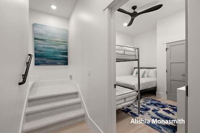 300 Washington Ave unit 1, Grand Haven, MI 49417 - photo 2