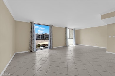 3930 University Center Dr unit 202, Las Vegas, NV 89119 - photo 3