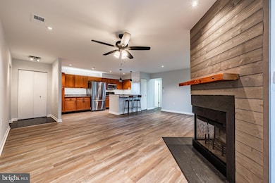 2215 Lowells Glen Rd unit J, Parkville, MD 21234 - photo 4