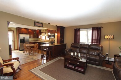 567 Mantua Ave, Paulsboro, NJ 08066 - photo 2