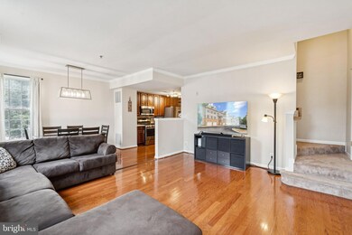 7747 Milford Haven Dr unit 47D, Lorton, VA 22079 - photo 5