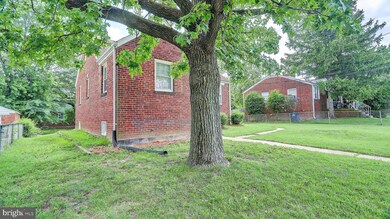 2257 Lewisdale Dr, Hyattsville, MD 20783 - photo 4