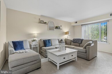 2605 Red Oak Cir, Springfield, PA 19064 - photo 4