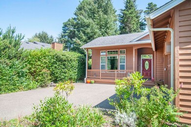 Covered front Porch