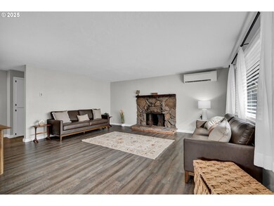 4067 N Clarey St, Eugene, OR 97402 - photo 5