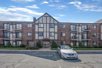 151 Bittersweet Ln unit 227, Randolph, MA 02368 - photo 4