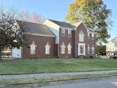 211 Lancelot Ln, Franklin, TN 37064 - photo 2