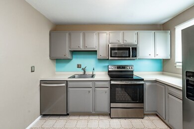 170 E Hadley Rd unit 64, Amherst, MA 01002 - photo 2