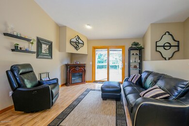 22975 Bluejay-4