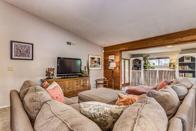 1702 E Laura Ln, Tempe, AZ 85283 - photo 6