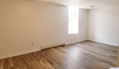 602 Warren St unit 5, Hudson, NY 12534 - photo 7