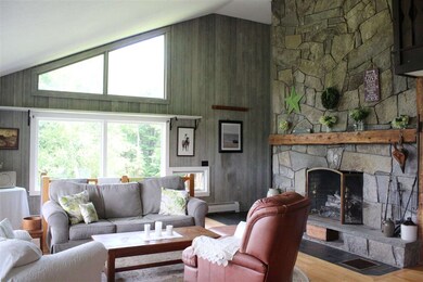 413 Skyline Dr, Pomfret, VT 05068 - photo 2