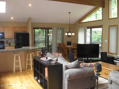 138 Hillside Dr, Hawley, PA 18428 - photo 3