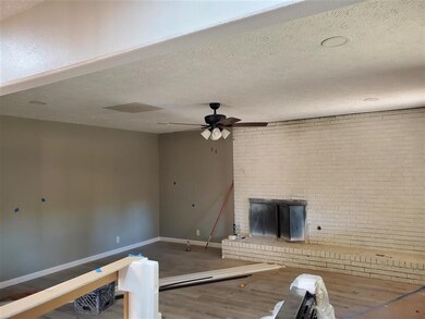 505 Johnson Ave, Wake Village, TX 75501 - photo 2