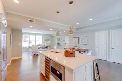 260 Gold St unit 2, Boston, MA 02127 - photo 4