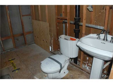 1510 Matthias Dr, Columbus, OH 43224 - photo 5