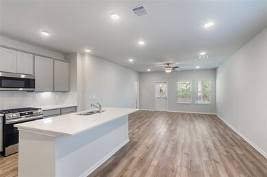 27 Courageous Side Way, Magnolia, TX 77354 - photo 7