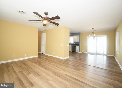 13205 Gundale Ave, Middle River, MD 21220 - photo 4