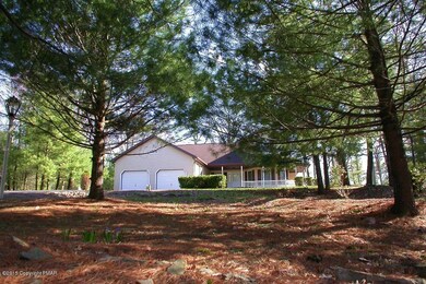 154 Chipperfield Dr, Effort, PA 18330 - photo 4