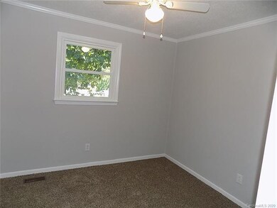 151 Redwood Ln, Gastonia, NC 28052 - photo 5