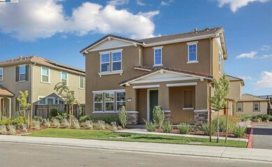 2208 Daimler St, Lathrop, CA 95330 - photo 2