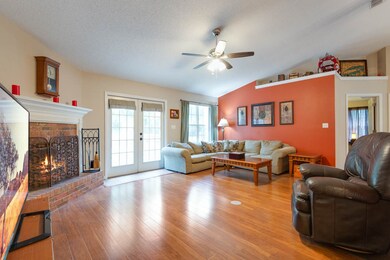 79 Duncan Dr, Crawfordville, FL 32327 - photo 5